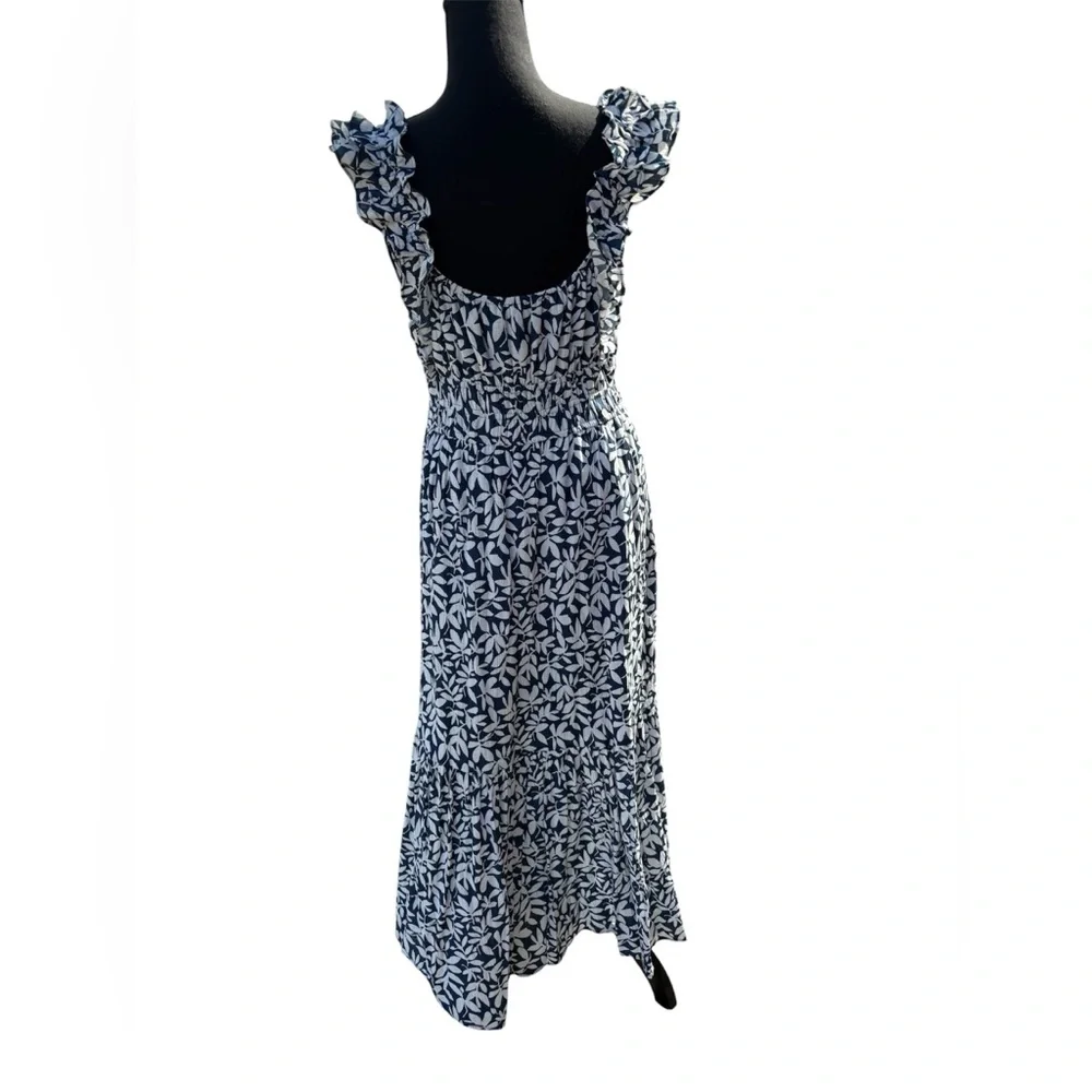 Abercrombie&Fitch NavyWhite Floral RuffleStrap SmockedMaxi DressCottage CoreSz L
